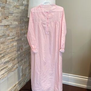 Pink Lightweight nightgown